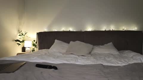 Anna online show from 22, 1, 2025