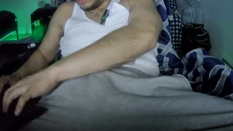 Snapshot of passionfuckin chatting on 10, 5, 2026 passionfuckin online show from 10, 5, 2026