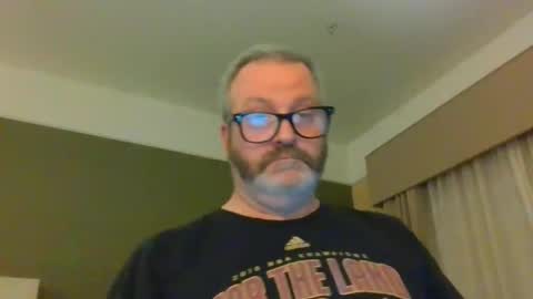 passporttraveler1 online show from 21, 1, 2025