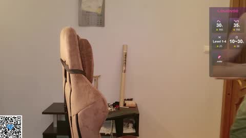  off - Tuesday and wednesdayfriday online show from 25, 10, 2025