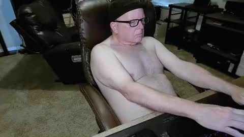 Snapshot of patrickstroking chatting on 14, 6, 2026 patrickstroking online show from 14, 6, 2026