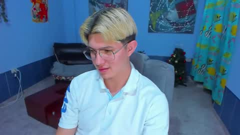 .... online show from 5, 12, 2025