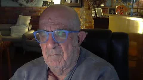 Snapshot of patvac chatting on 24, 5, 2026 patvac online show from 24, 5, 2026