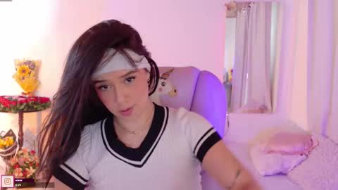 Sofa online show from 22, 9, 2025