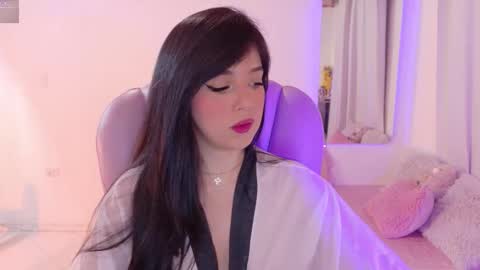 Sofa online show from 18, 10, 2025