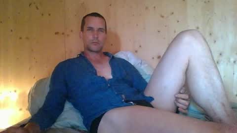 Snapshot of paueriwan chatting on 21, 6, 2026 paueriwan online show from 21, 6, 2026