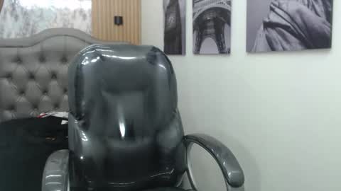 Snapshot of paul_ponce chatting on 1, 11, 2025 PAUL online show from 1, 11, 2025