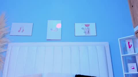 Pau online show from 24, 2, 2025