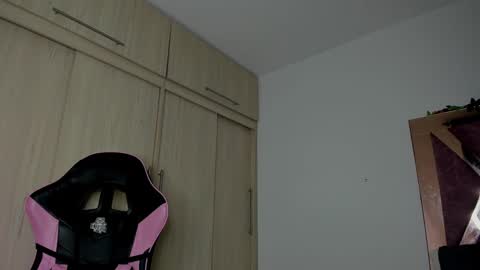 Snapshot of paula_princexxx chatting on 17, 12, 2024 paula princexx online show from 17, 12, 2024