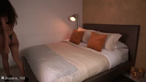 Paula online show from 23, 1, 2025