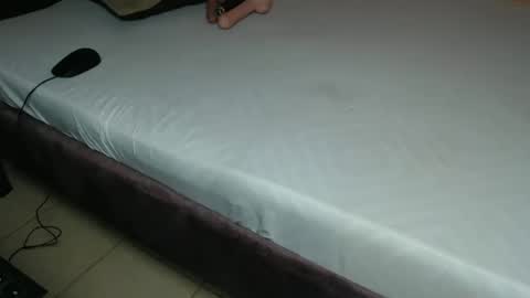 paualah online show from 15, 4, 2026