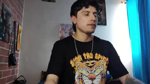 Snapshot of pauldamico chatting on 19, 5, 2026 Paul DAmico online show from 19, 5, 2026