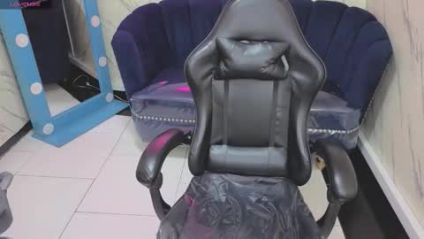 Live 800am 200pm COLOMBIAN HOUR online show from 13, 10, 2025