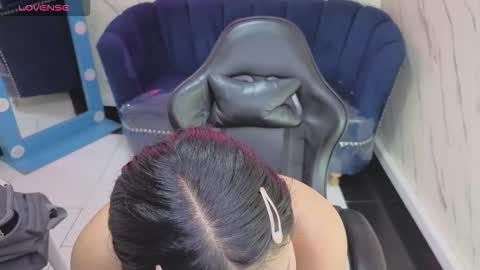 Live 800am 200pm COLOMBIAN HOUR online show from 25, 11, 2025