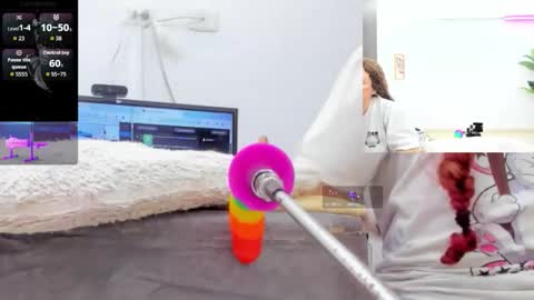 Paulina Davis  online show from 18, 1, 2026