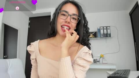 paulina online show from 3, 4, 2026
