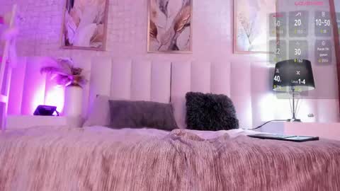 paulina johns online show from 15, 4, 2026