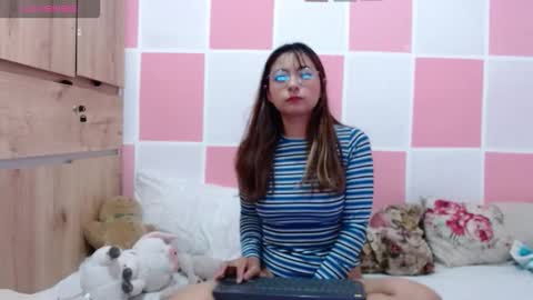 Paulina mosh online show from 10, 11, 2025