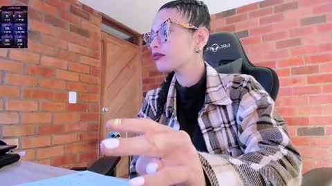 Paulina online show from 11, 1, 2025