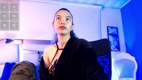 Paulina online show from 6, 3, 2025