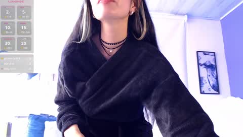 Paulina online show from 8, 3, 2025