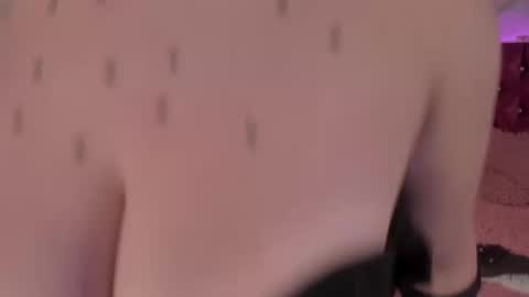 paulinabelen21 online show from 1, 11, 2025