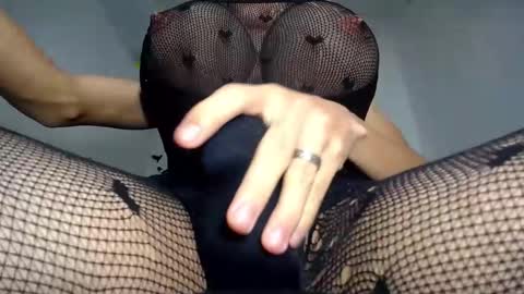 paulinabigcock24 online show from 12, 2, 2025