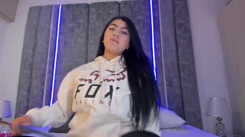 Paulina online show from 17, 1, 2025