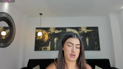 Paulina Santos  online show from 2, 4, 2026