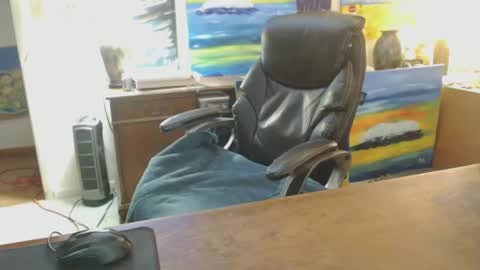 Snapshot of paulleroy chatting on 8, 3, 2025 paulleroy online show from 8, 3, 2025