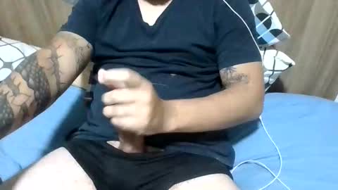 Snapshot of paulo_22cm chatting on 6, 6, 2026 paulo_22cm online show from 6, 6, 2026