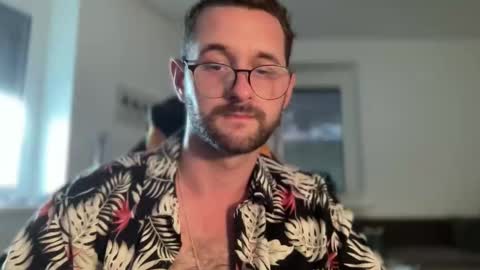 love bush online show from 8, 9, 2025