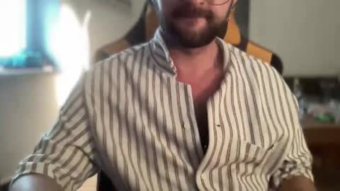 love bush online show from 23, 9, 2025