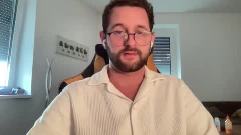 love bush online show from 29, 9, 2025