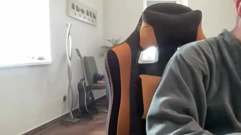 love bush online show from 23, 10, 2025