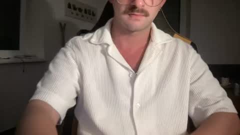 Snapshot of paulsimpsn chatting on 17, 7, 2026 love bush online show from 17, 7, 2026