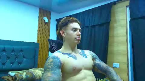 Snapshot of paulthompson_ chatting on 6, 7, 2026 Paul online show from 6, 7, 2026