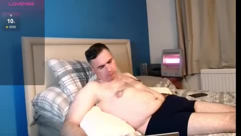 paulyandrew online show from 25, 3, 2026