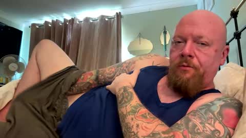 Snapshot of paulyb445 chatting on 27, 9, 2025 paulyb445 online show from 27, 9, 2025