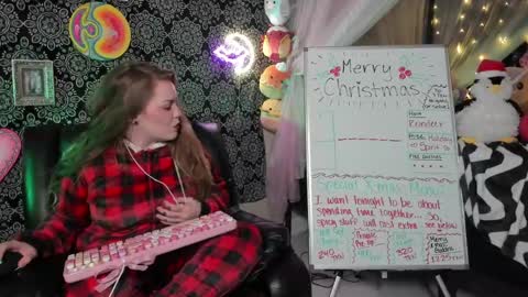 ArtsyHeartsyy online show from 26, 12, 2024