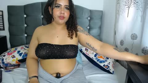 Snapshot of payton_bailey chatting on 21, 12, 2024 Payton online show from 21, 12, 2024