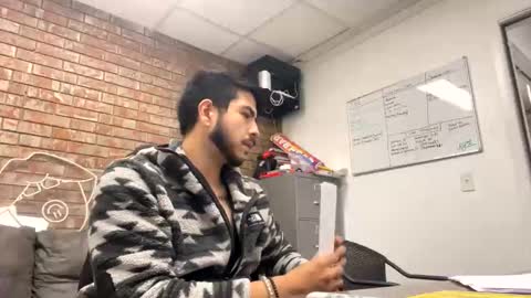 Snapshot of pchav chatting on 12, 11, 2025 Pete online show from 12, 11, 2025