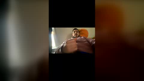 Snapshot of pchav chatting on 21, 12, 2025 Pete online show from 21, 12, 2025