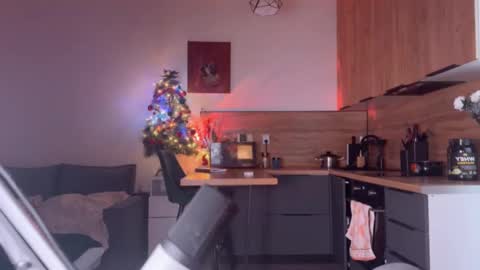 Sandra  Next Stream  pm MSK 5 pm UTC1pm EDT online show from 10, 1, 2026