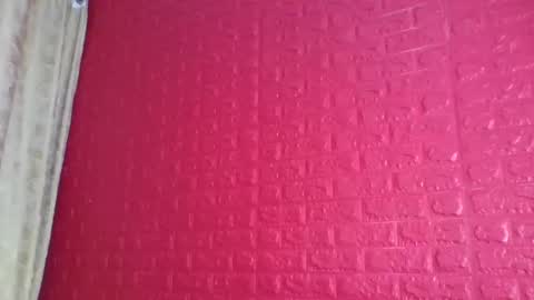 peach_melbah online show from 15, 5, 2026