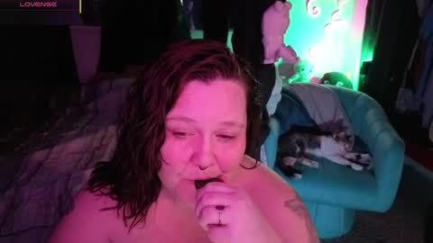Snapshot of peachynessa chatting on 20, 5, 2026 Peachy Nessa online show from 20, 5, 2026