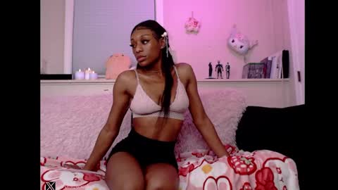 Snapshot of peachypeachgirl chatting on 2, 1, 2025 peachypeachgirl online show from 2, 1, 2025