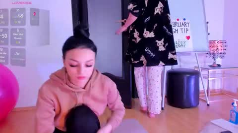 Snapshot of peanaughty chatting on 28, 2, 2026 Kate online show from 28, 2, 2026