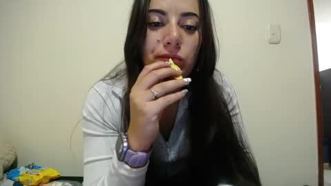 Pearl online show from 12, 3, 2025