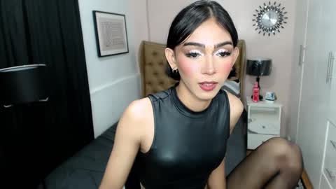 Pearl online show from 12, 2, 2025